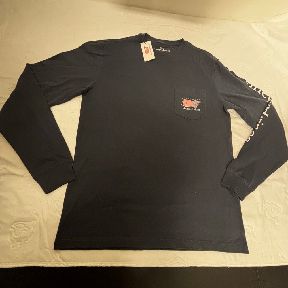 Vineyard Vines Long Sleeve Tee mens xs woman’s mediumBlue Pink Hanukkah Whale